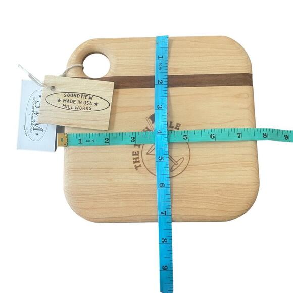 NWT Cutting Board Barware-Soundview Millworks "The 19th Hole" Martini Engraving - Picture 7 of 11